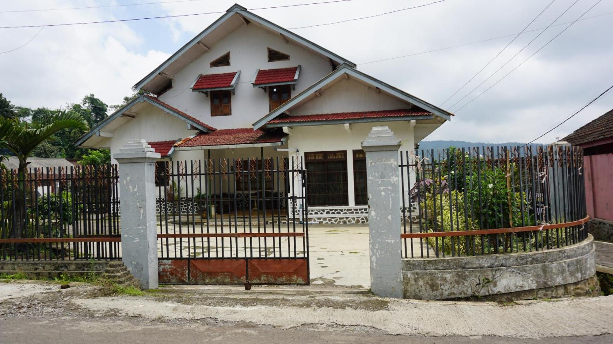 Spot On 93943 Sakinah Homestay Bromo Syariah Near Rest Area Wringinanom Malang Zewnętrze zdjęcie